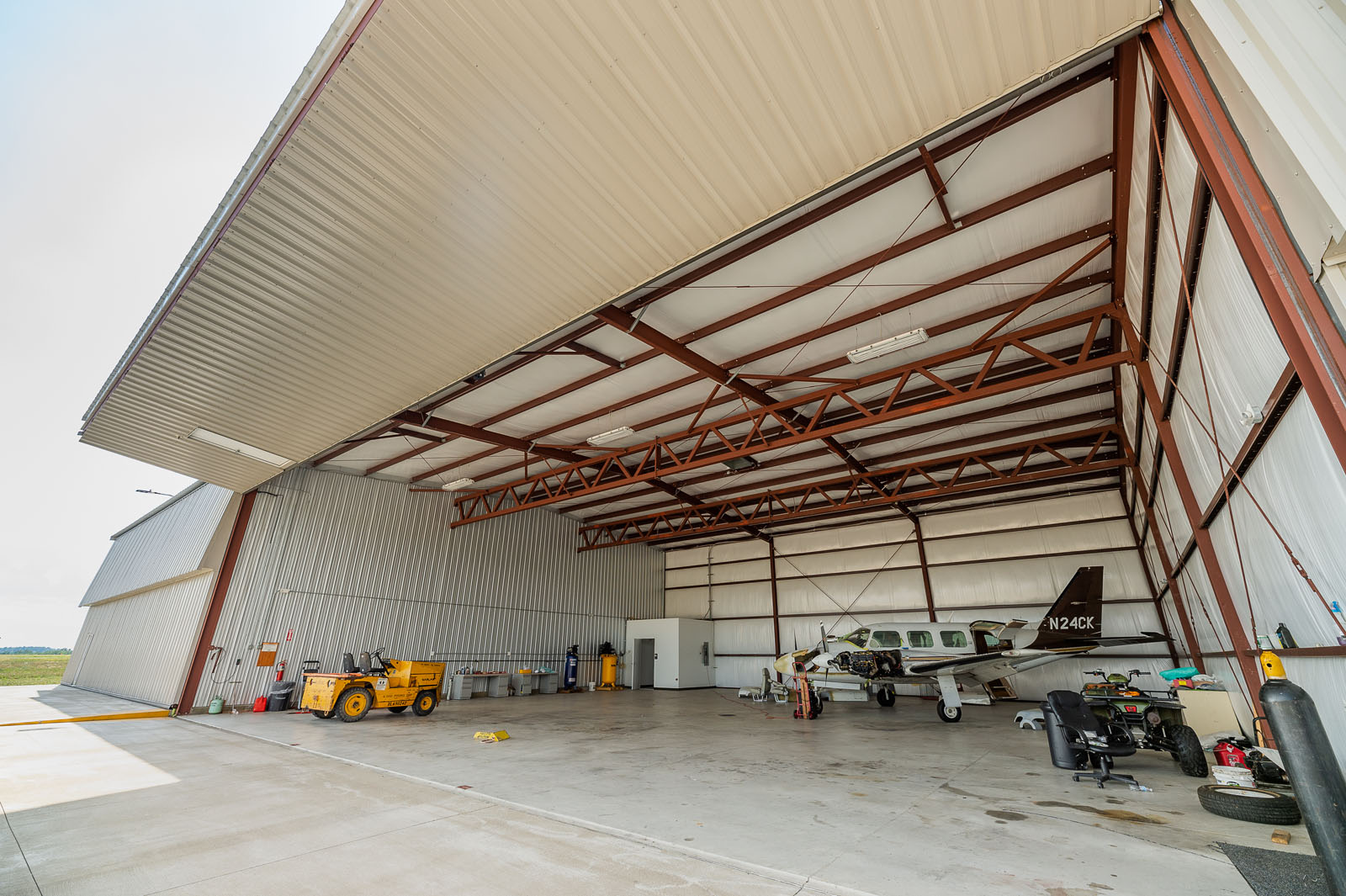 Steadfast Structures, Inc. - Airport Hangars & Museums